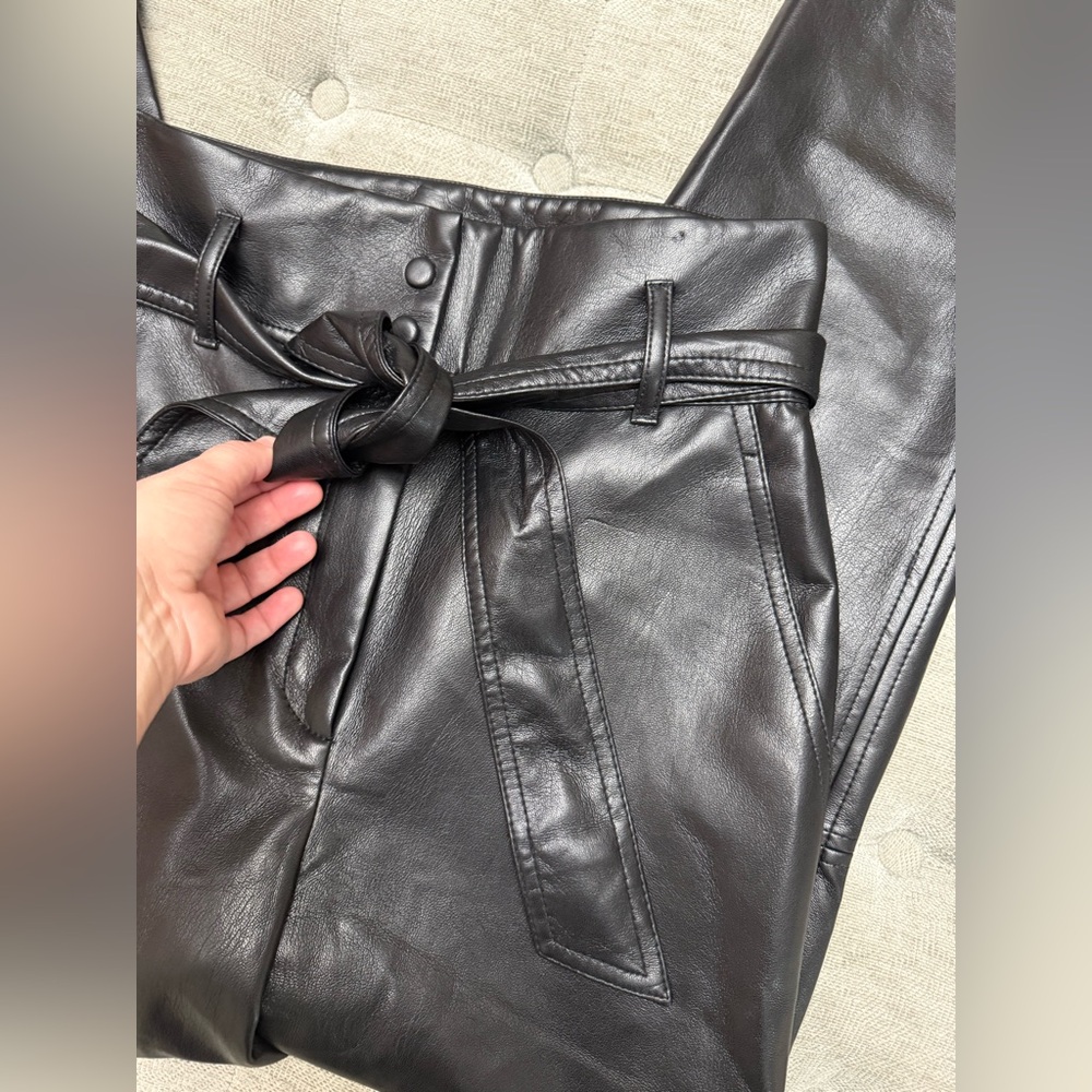 ARITZIA WILDRED Black Faux Leather Tie Pants High Waisted Iconic Trousers size 4 - Picture 5 of 12
